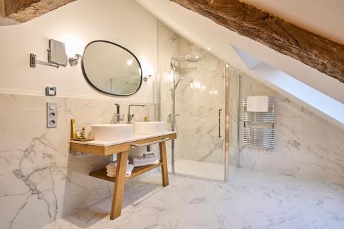 Domain of the Commandery of Ballan - Location and History