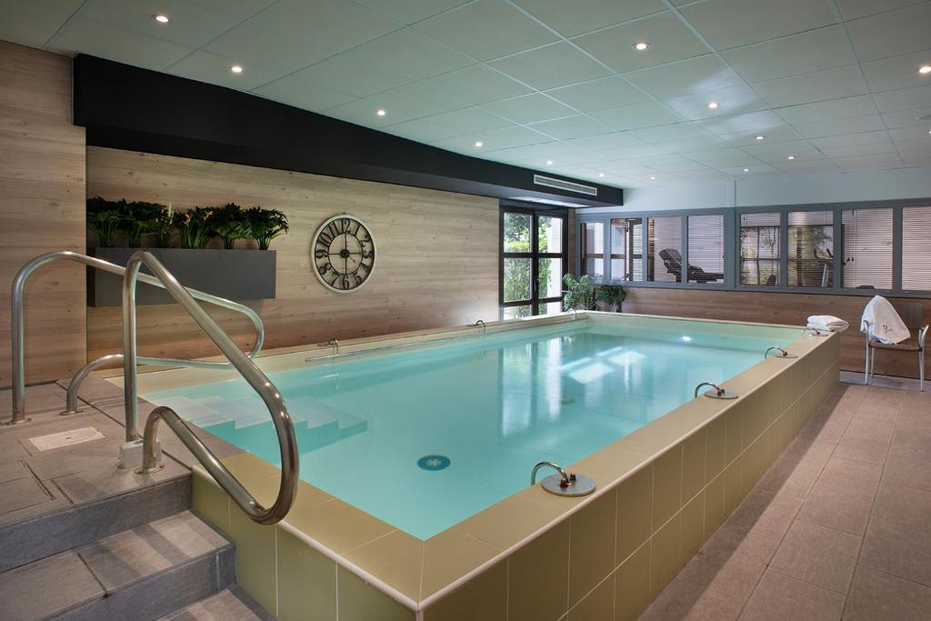 Domitys The Sources Of Gascony - Overview of Domitys