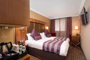 Donnington Manor Hotel - Dining and Restaurant