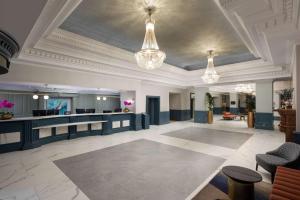 DoubleTree By Hilton Brighton Metropole - Hotel Overview