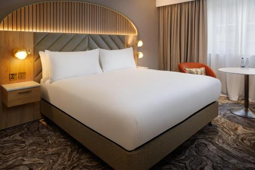 DoubleTree by Hilton Bristol North - Hotel Highlights