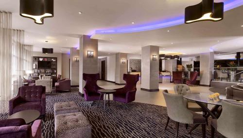 DoubleTree by Hilton Woking - Hotel Overview