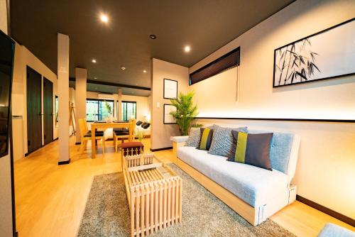 EAST ONE Higashishinjuku - Property Overview