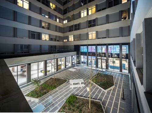 ECLA Paris Massy Palaiseau - Overview of ECLA Paris