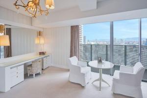 Embraced Harmony - Dining and Lounge Offerings