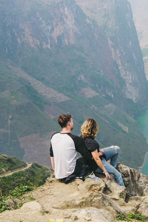 Explore the Majestic Ha Giang With Direct Bus From Ha Noi