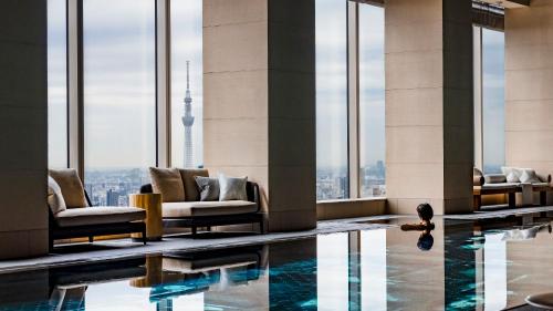 Four Seasons Hotel Tokyo at Otemachi - Hotel Overview