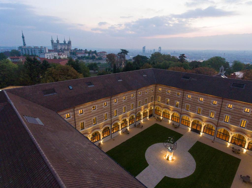 Fourviève Hôtel - Overview of Fourviève Hôtel