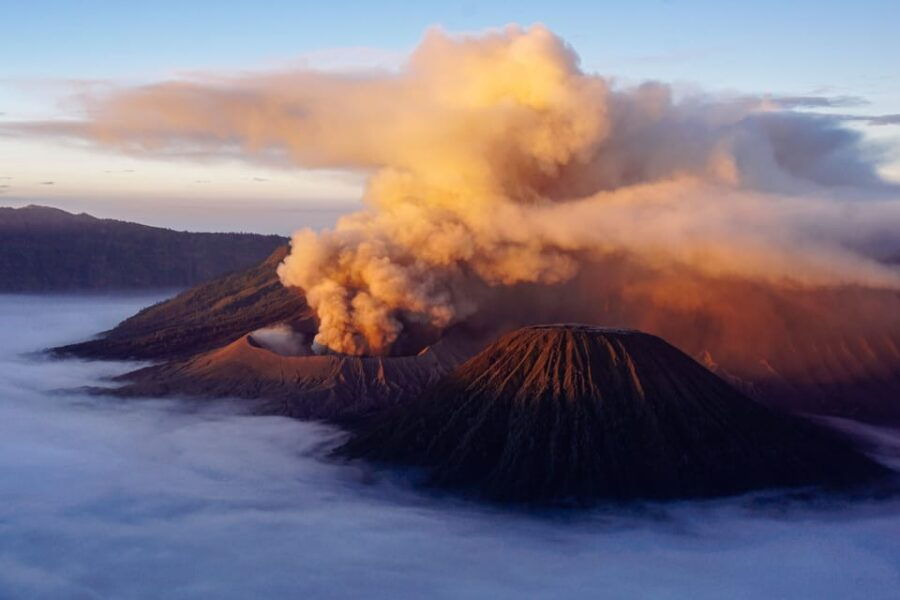 From Bali: 3-Day Excursion to Mount Bromo and Ijen Crater