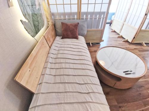 G51 New Inn Shinjuku Center, 5 Mins to Station, Max 4P New Inn Shinjuku Line, Takadanobaba Station, Above the Bathtub, Daiyasu Wooden Silver Seat Original Inn - Good To Know