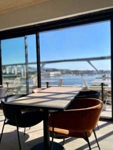 Golden Tulip Martigues Provence - Hotel Features and Amenities