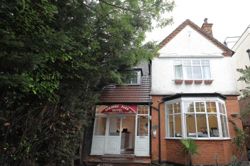 Golders Park Hotel - Hotel Overview