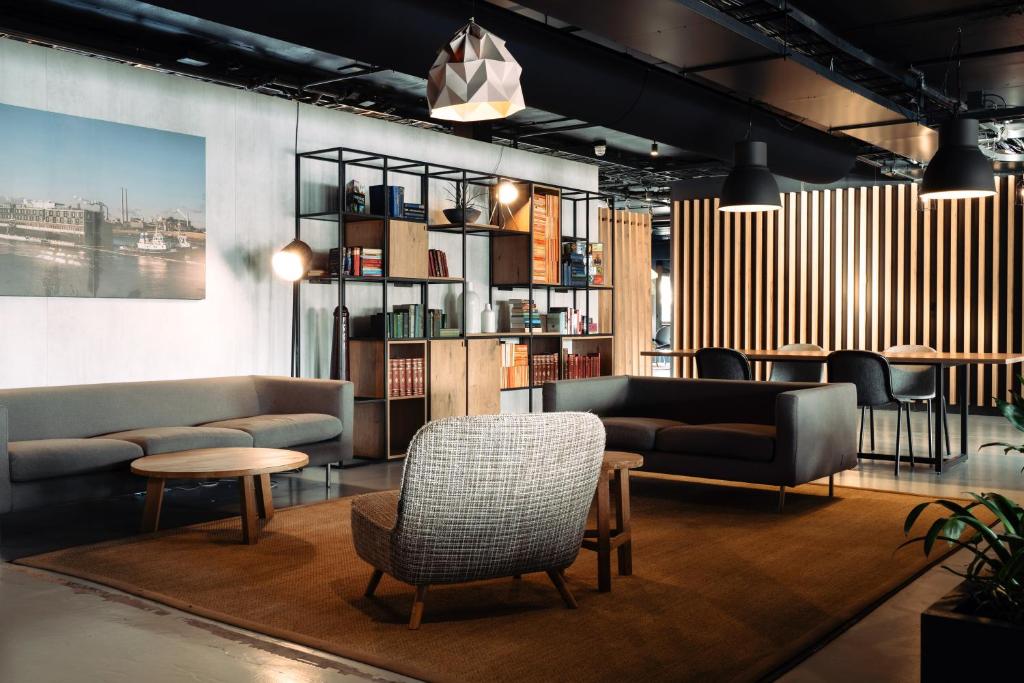 Good Hotel London - Hotel Overview and Location