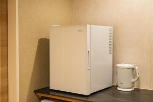 GRAND BASE Hakatamon - Comprehensive Amenities and Features