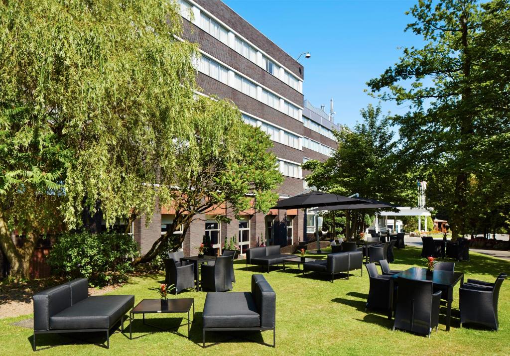 Grand Hotel Gosforth Park - Location and Area