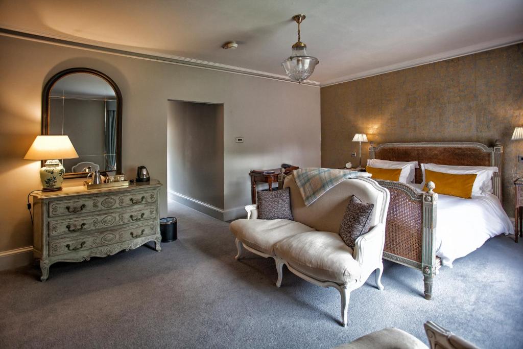 Grays Court Hotel Review