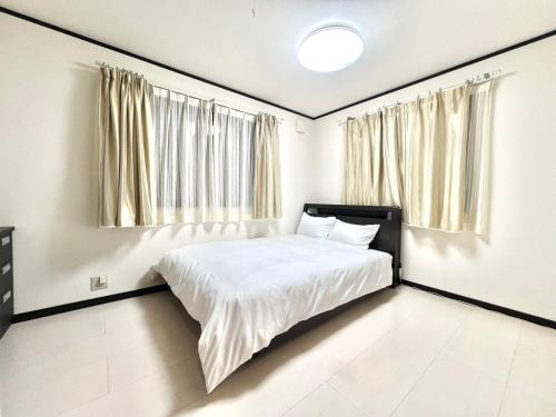 Gread Access Big House 3mins to Sta 13MINS Direct to Shinjuku 9mins Direct to Ikebukuro 10MINS Direct to Ueno Whole House Easy to Every Spot Max for 6 - Prime Location in Tokyo