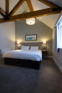 Green Dragon, Welton by Marstons Inns - Overview and Location