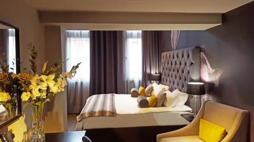 Grey Street Hotel - Hotel Overview and Location