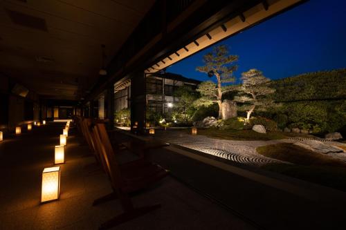 Hagi No Yado Tomoe - Overview and Location
