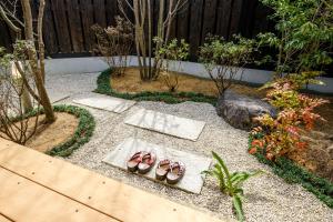 Hamabe No Yado Asahiya - Overview and Location
