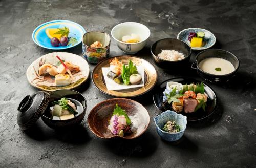 Heihachi Tea House Inn - Overview and Location