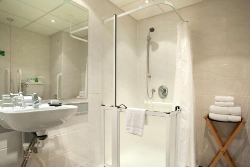 Hilton London Euston - Hotel Overview and Location