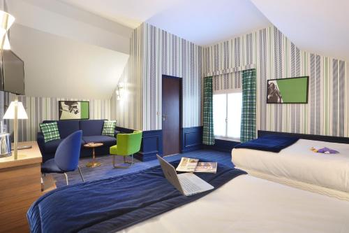 Hob Le Cheval Blanc - Marne La Vallée - Hotel Overview