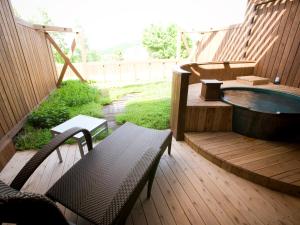 Hokuten No Oka Abashiriko Tsuruga Resort - Overview and Location
