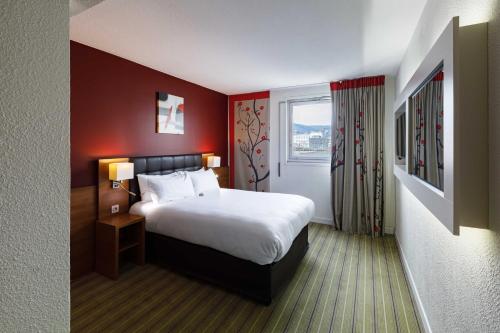 Holiday Inn Clermont Ferrand Centre, an IHG Hotel - Dining Options and Restaurant