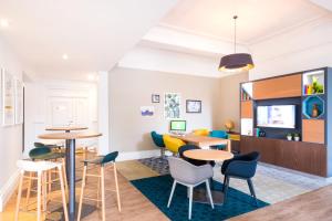 Holiday Inn Farnborough, an IHG Hotel - Hotel Overview