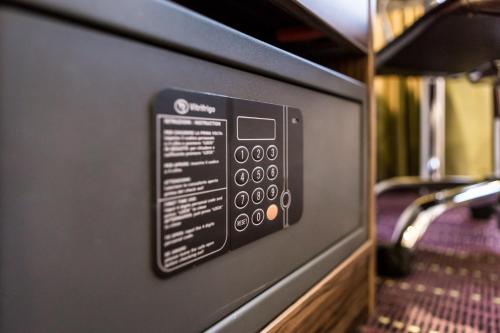 Holiday Inn London Watford Junction, an IHG Hotel - Hotel Overview and Location