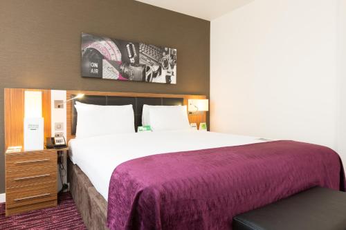 Holiday Inn Manchester-Mediacityuk, an IHG Hotel - Hotel Overview