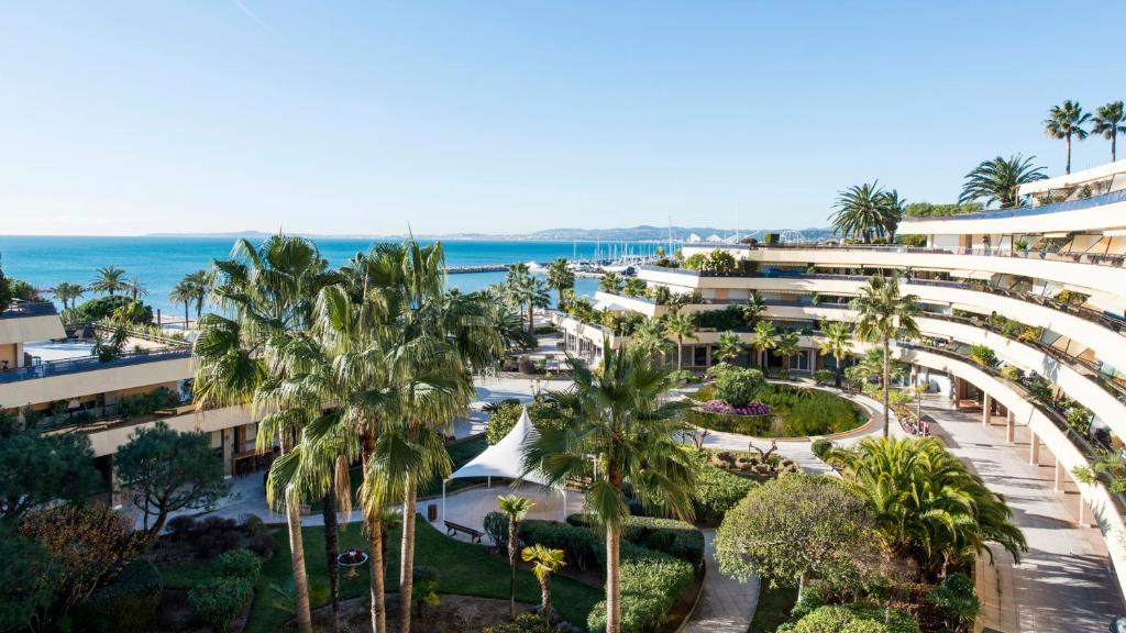 Holiday Inn Nice - Port St Laurent, an IHG Hotel - Hotel Overview