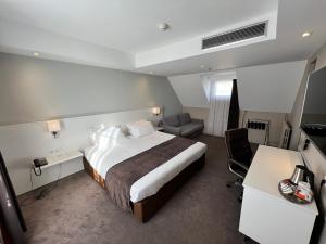 Holiday Inn Paris-Auteuil, an IHG Hotel - Hotel Overview