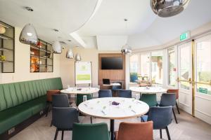 Holiday Inn Reading West, an IHG Hotel - Hotel Overview and Location