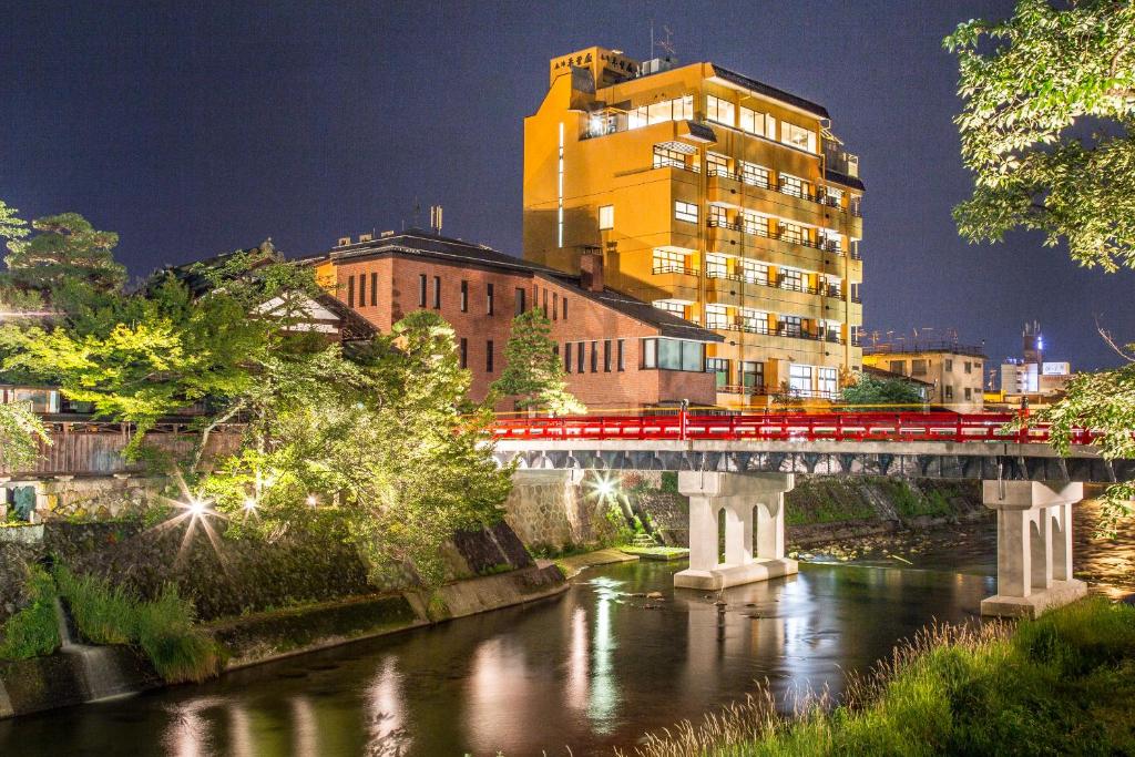 Honjin Hiranoya Annex Review