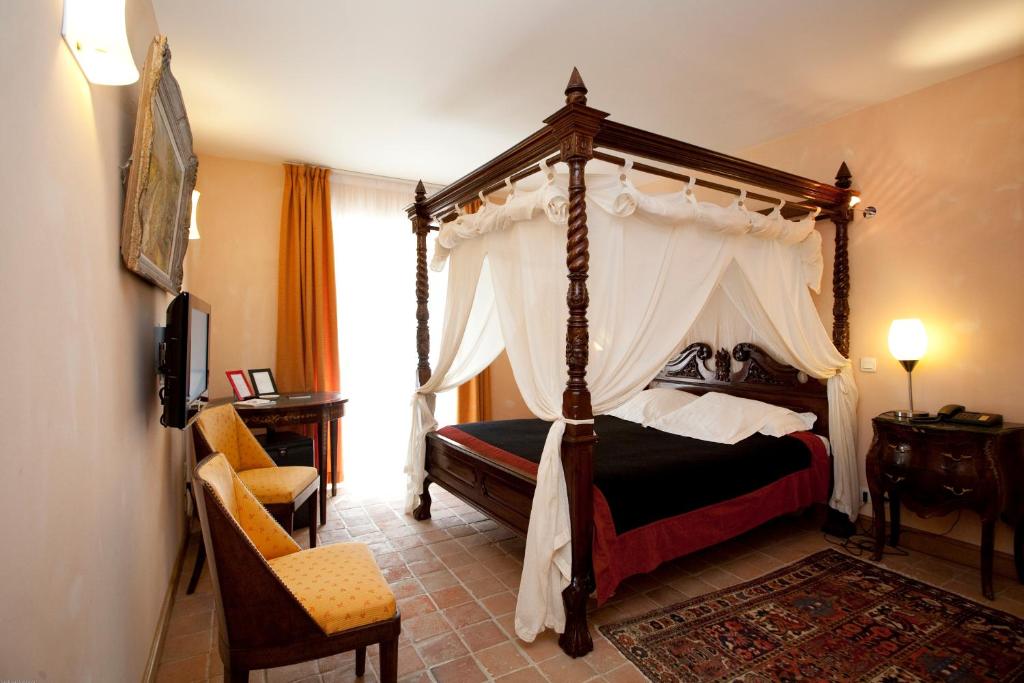 Hostellerie Les Hauts De Sainte Maure - Hotel Overview and Location