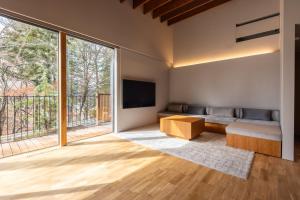Hotarutei Villas - Overview and Location