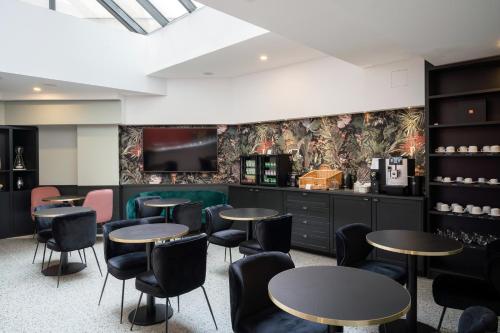 Hotel 31 - Paris Eiffel Tower - Hotel Overview