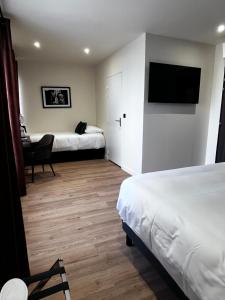 Hotel Acadie Eragny - Overview and Location