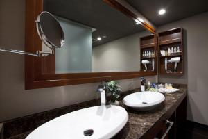 Hotel Alfa Kyoto - Overview and Location