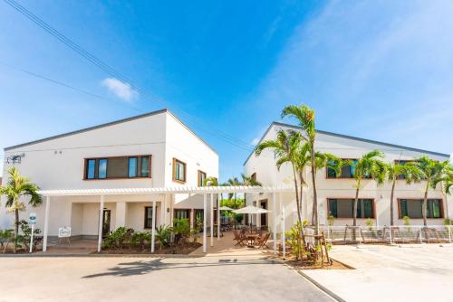 Hotel California Miyakojima Resort - Accommodation Features Breakdown