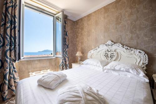 Hotel Château De La Tour - Hotel Overview