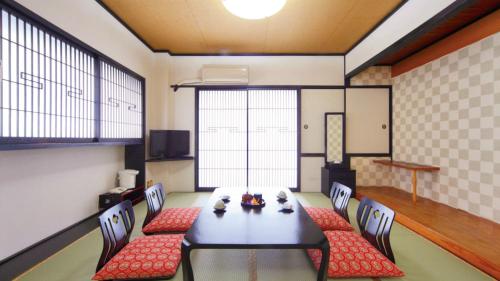 Hotel Chatelet Inn Kyoto - Accommodation Details
