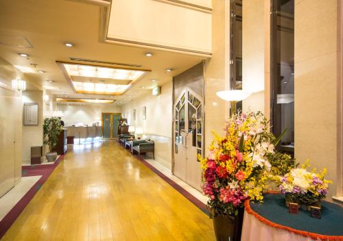 Hotel Claiton Esaka Review
