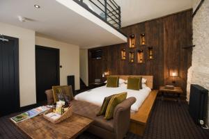 Hotel Du Vin Bristol - Location and Neighborhood