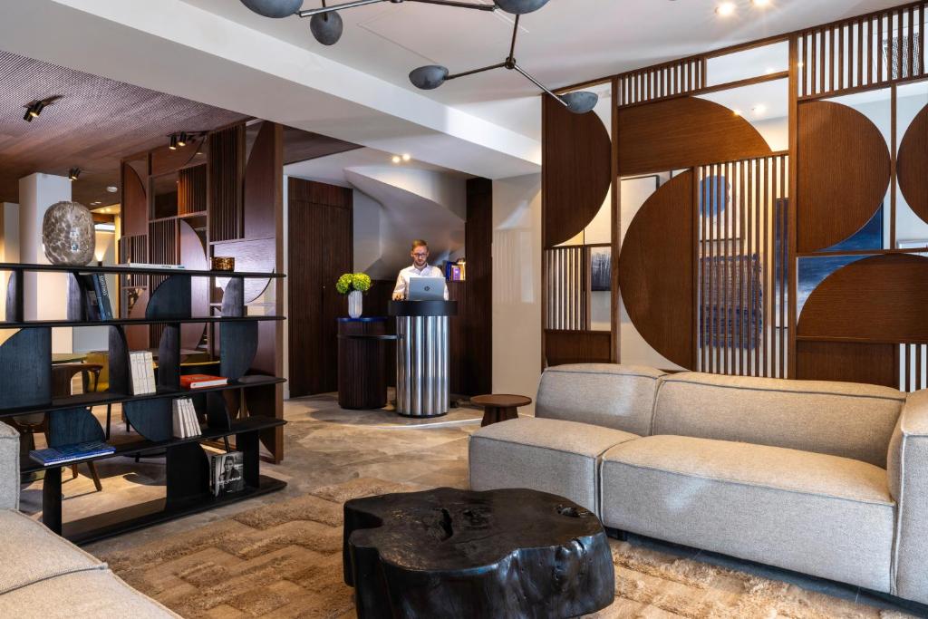Hotel Gabbie - Location and Accessibility