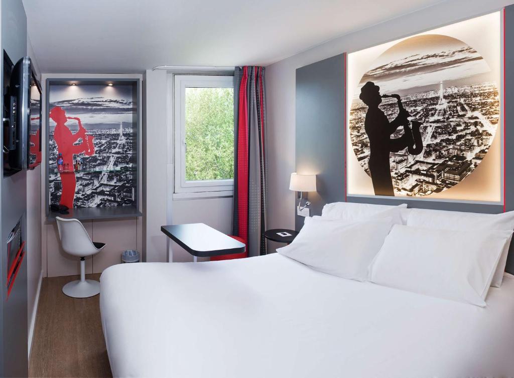 Hotel Inn Design Paris Saint Quentin - Location and Access