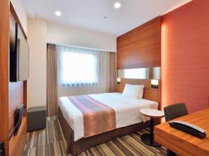 Hotel JAL City Naha - Amenities and Services